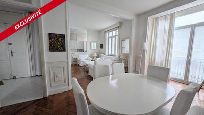 Appartement - 85 m² - 3 pièces