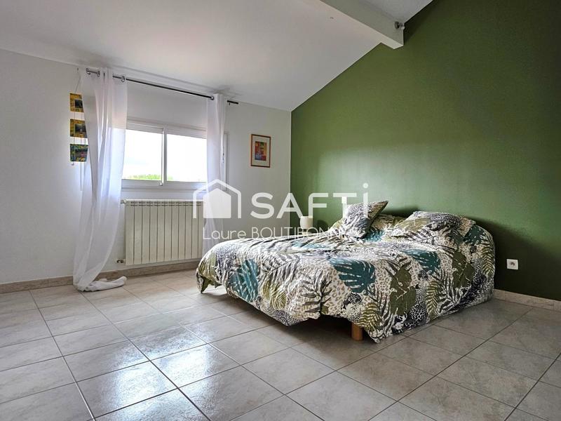 Maison - 195 m² - 8 pièces