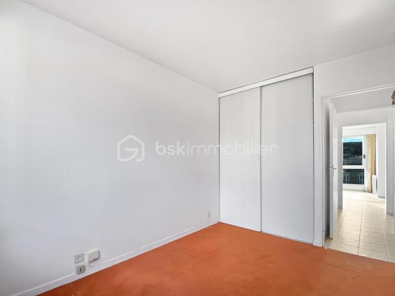 Appartement - 87 m² - 4 pièces