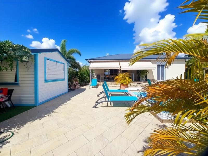 Maison - 188 m² - 9 pièces