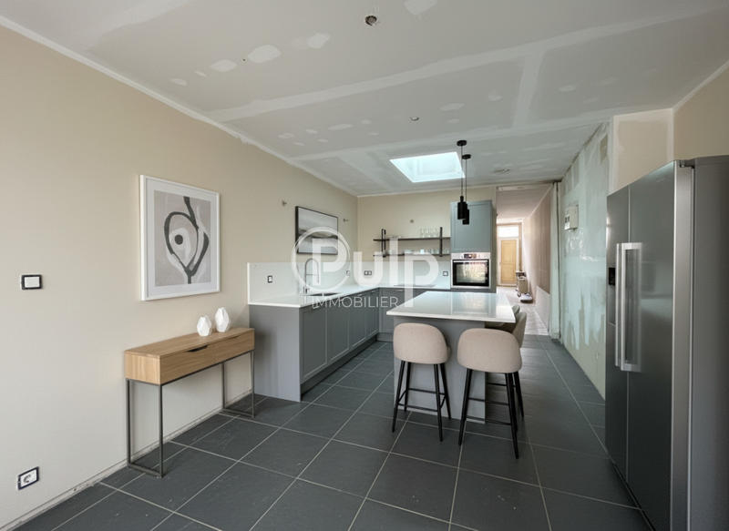 Maison - 87 m² - 4 pièces