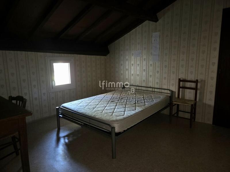 Maison - 206 m² - 10 pièces