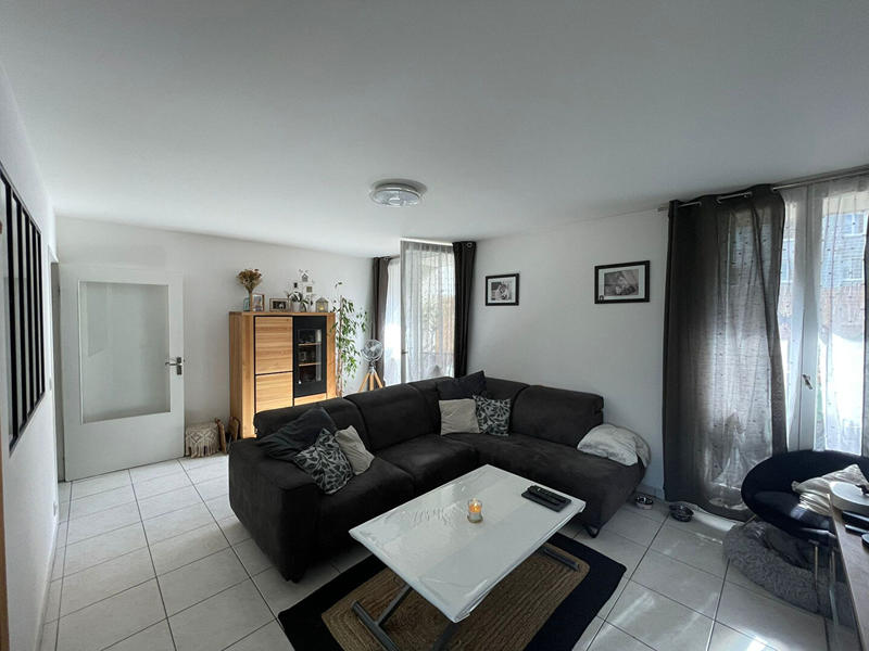 Appartement - 80 m² - 4 pièces