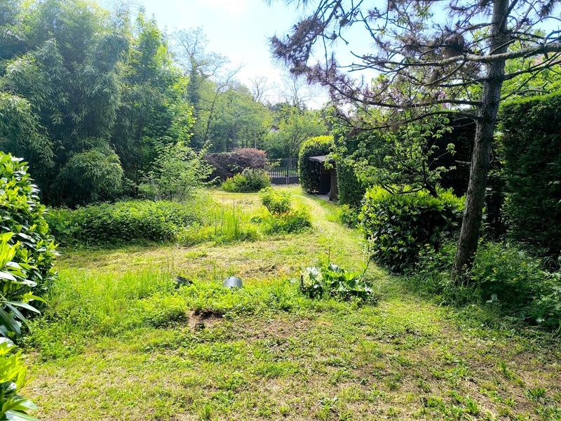 Terrain constructible - 780 m²