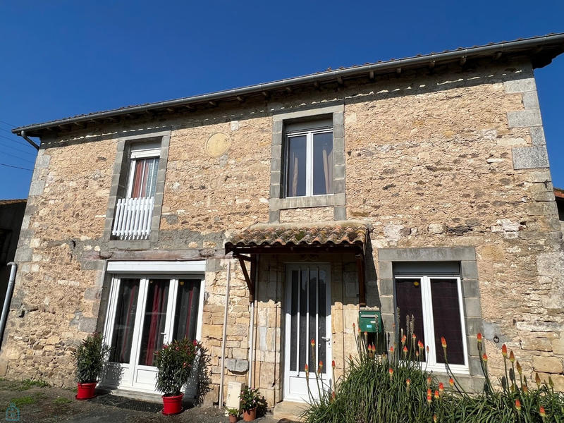 Maison - 147 m² - 7 pièces