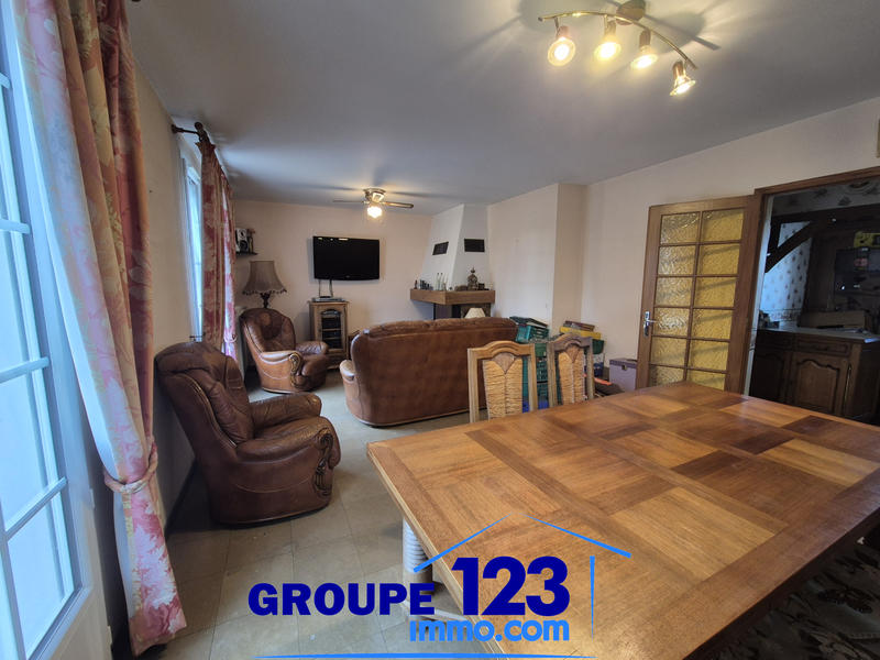 Maison - 93 m² - 4 pièces