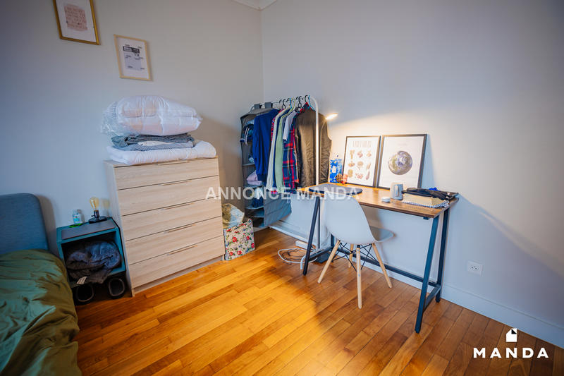 Chambre - 15 m² - 5 pièces