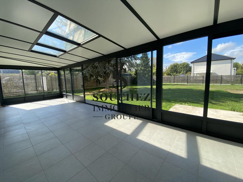 Maison - 136 m² - 8 pièces