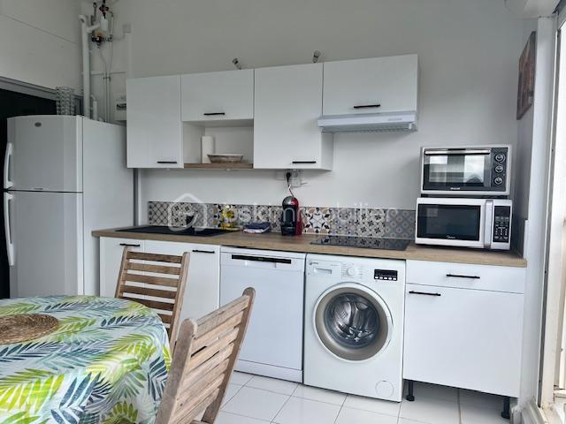 Studio - 38 m² - 1 pièce