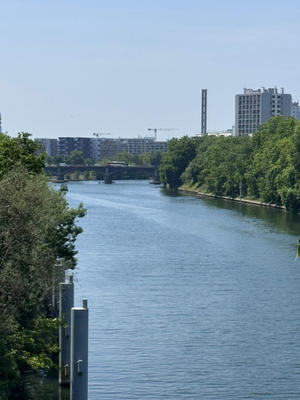 Appartement - 90 m² - 4 pièces