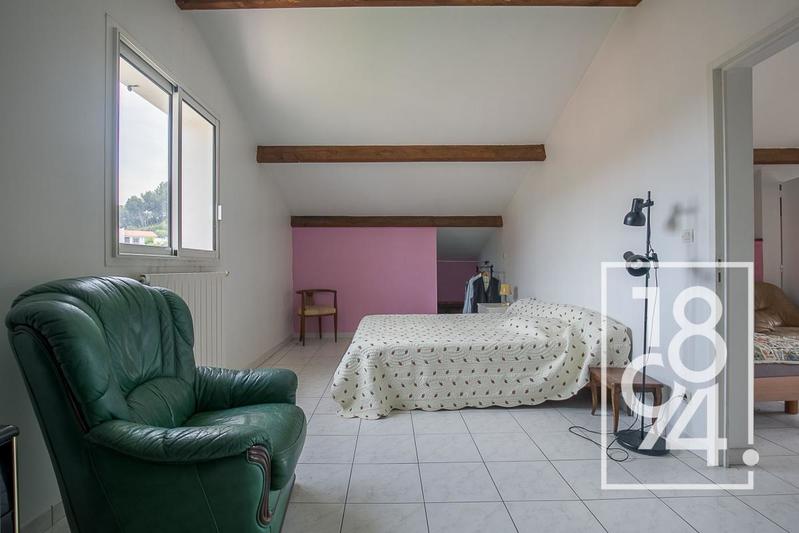 Maison - 140 m² - 4 pièces