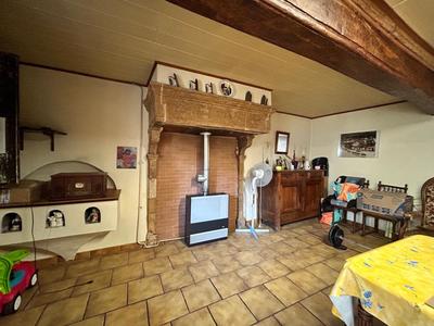 Maison - 180 m² - 5 pièces