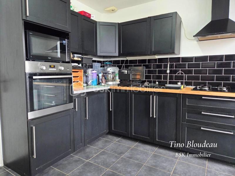 Maison - 101 m² - 5 pièces