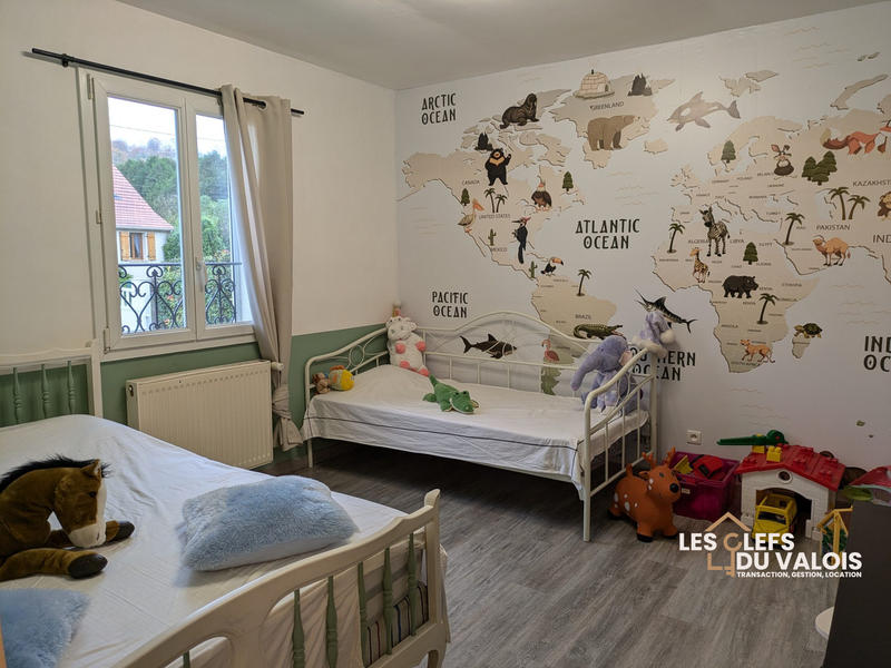 Maison - 150 m² - 8 pièces