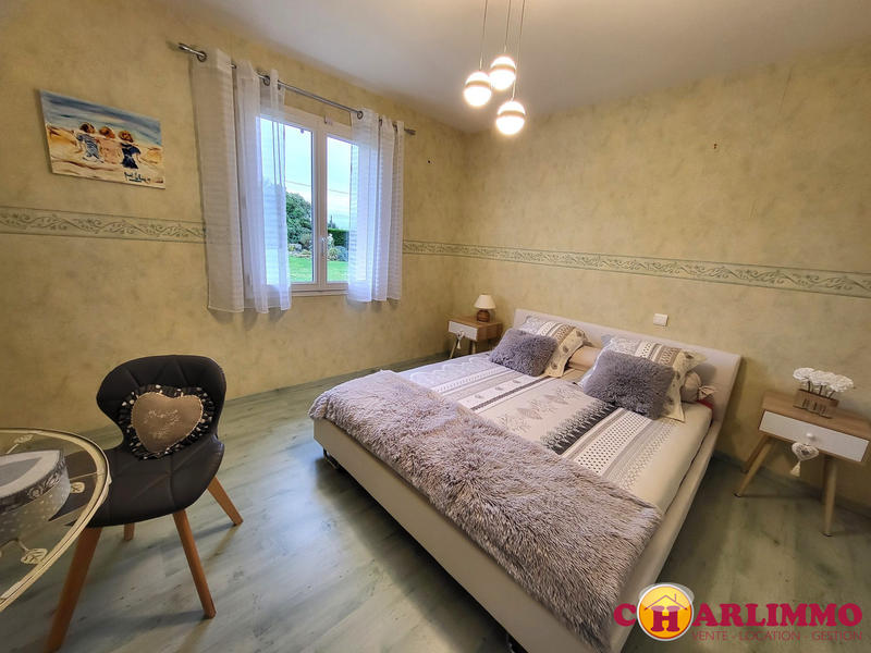 Maison traditionnelle - 208 m² - 5 pièces