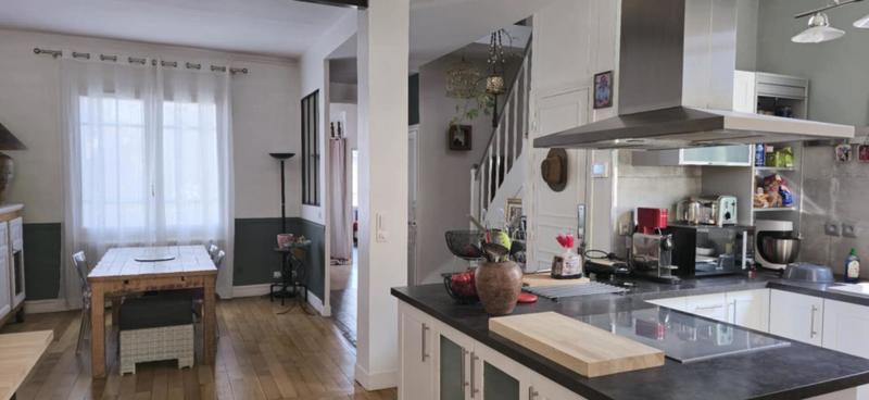 Maison - 170 m² - 7 pièces