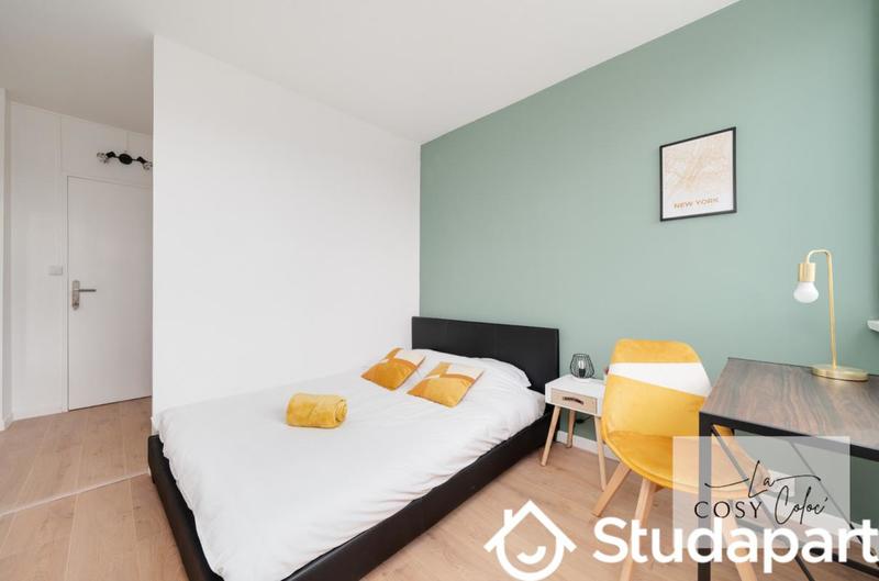 Chambre - 10 m² - 1 pièce