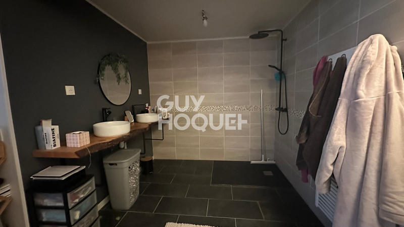 Maison - 178 m² - 7 pièces