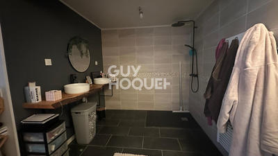 Maison - 178 m² - 7 pièces