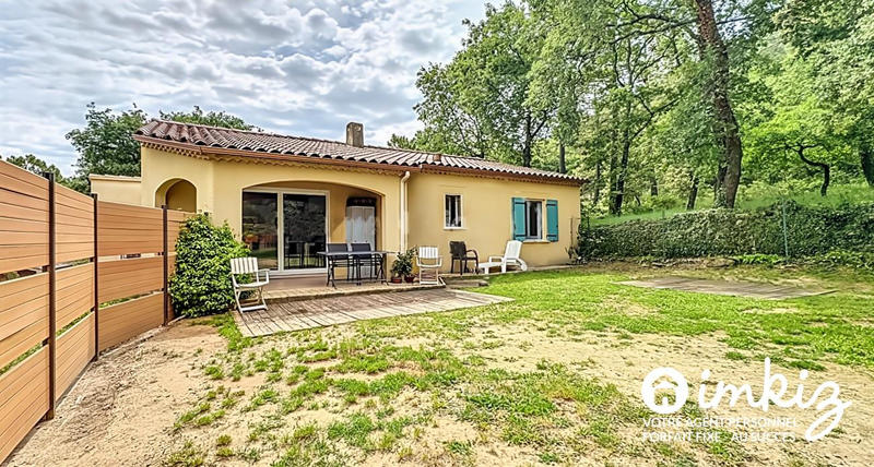 Maison - 408 m² - 13 pièces