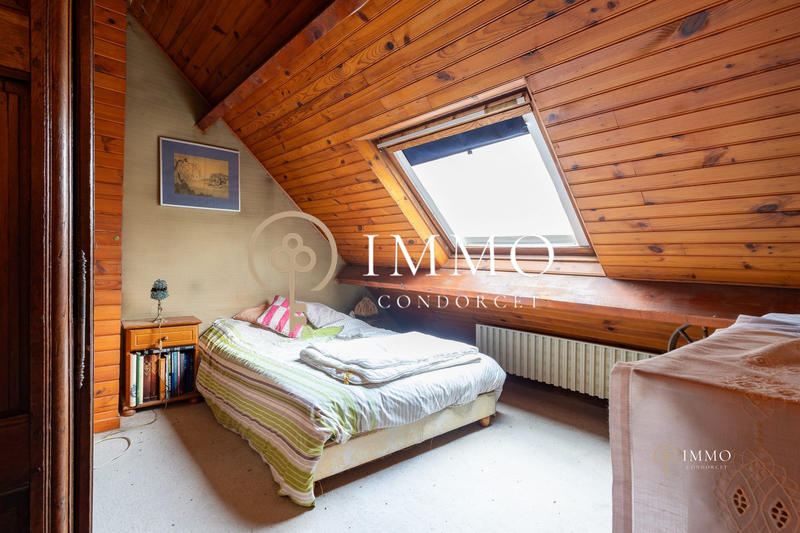 Maison - 130 m² - 8 pièces