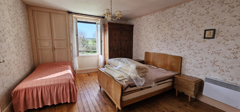 Maison - 79 m² - 6 pièces