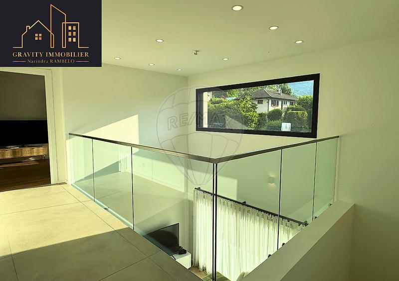 Maison - 151 m² - 5 pièces