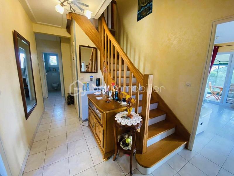 Maison traditionnelle - 140 m² - 7 pièces