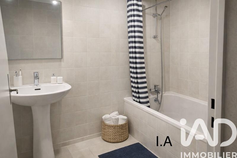 Appartement - 97 m² - 5 pièces
