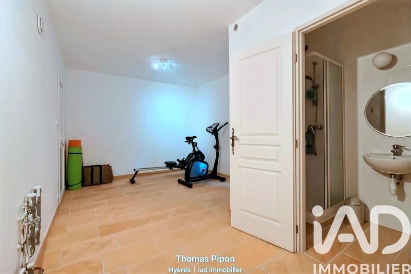 Maison - 165 m² - 8 pièces