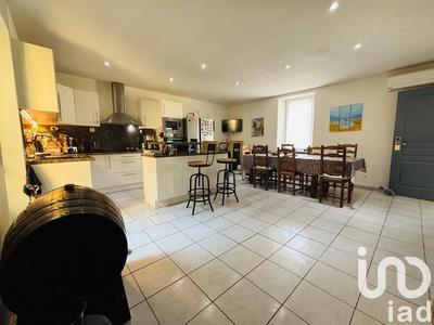 Maison de village - 256 m² - 6 pièces