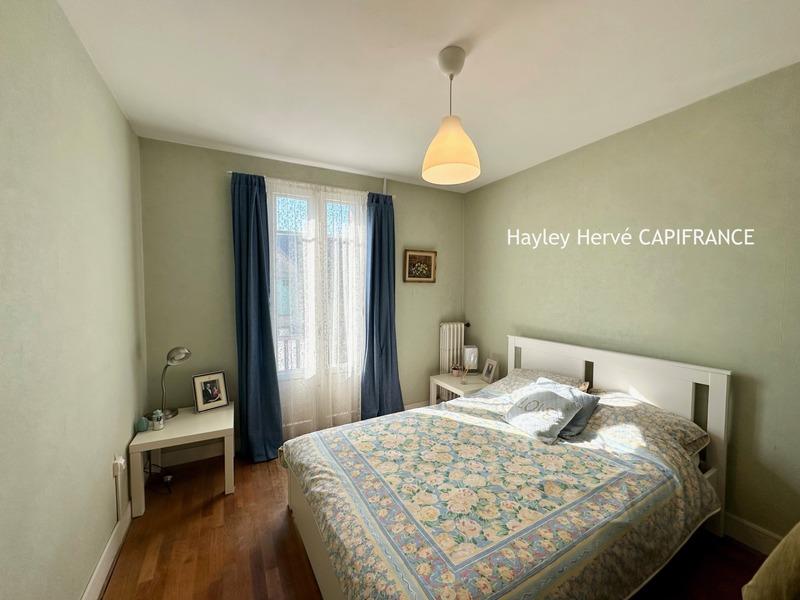 Maison - 140 m² - 7 pièces