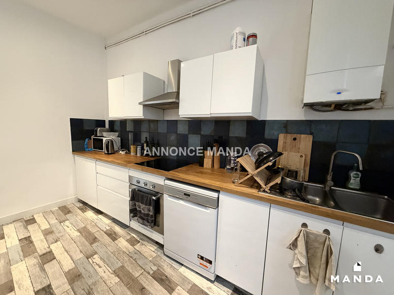 Chambre - 10 m² - 5 pièces