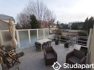 Chambre - 15 m² - 1 pièce