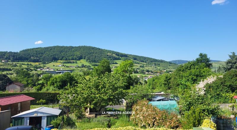 Maison - 70 m² - 4 pièces