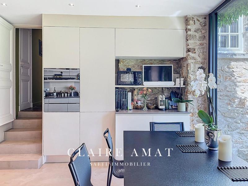 Maison de maîtres - 270 m² - 7 pièces