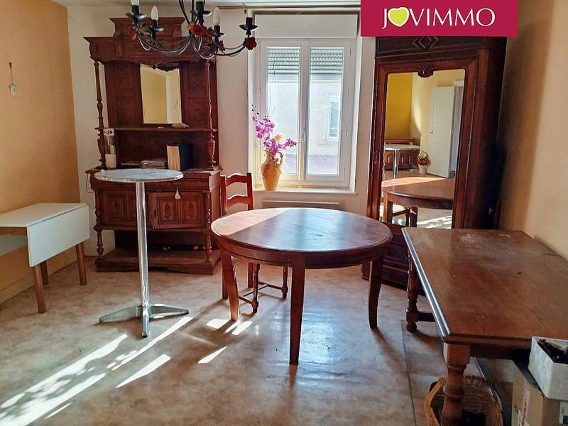 Magasins - 120 m² - 5 pièces