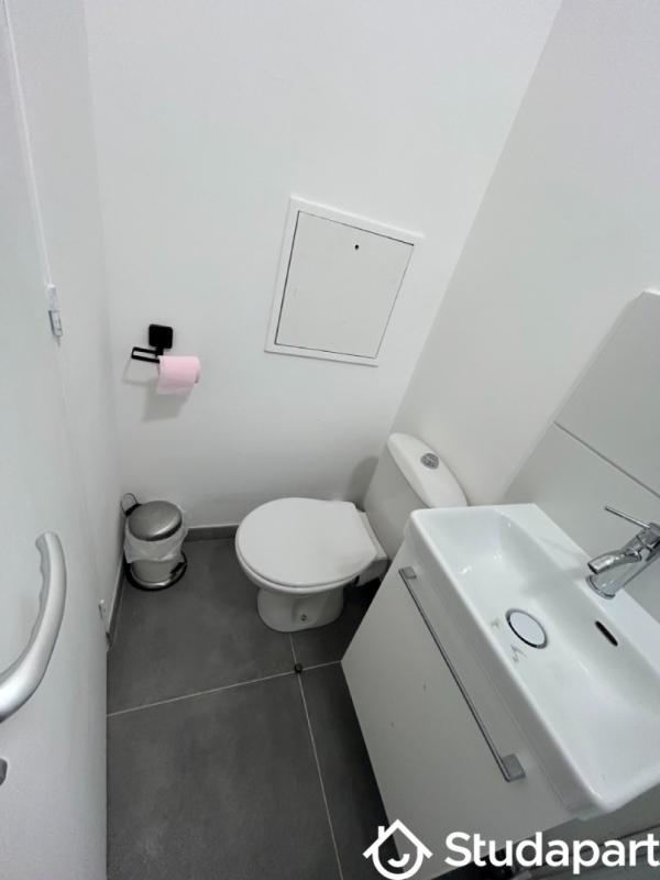 Chambre - 12 m² - 1 pièce