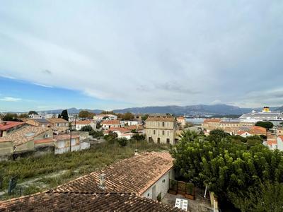 Maison - 115 m² - 3 pièces