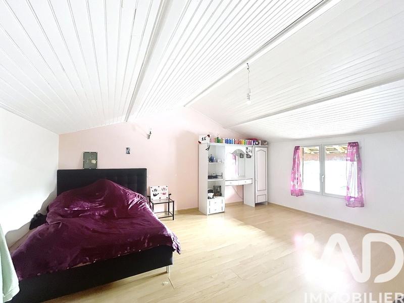 Maison - 175 m² - 6 pièces