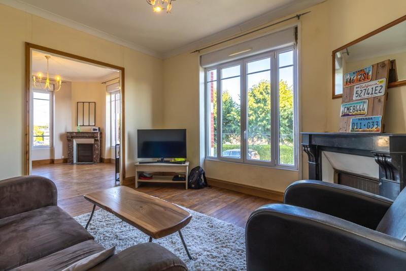 Maison - 90 m² - 6 pièces