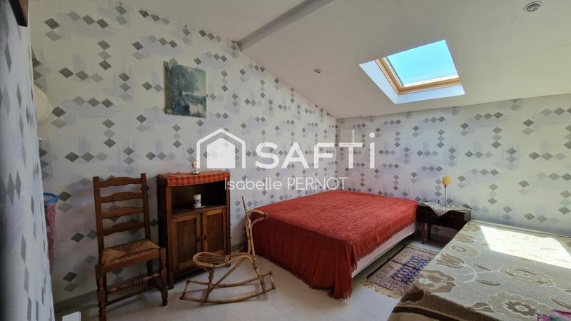 Maison de village - 191 m² - 7 pièces