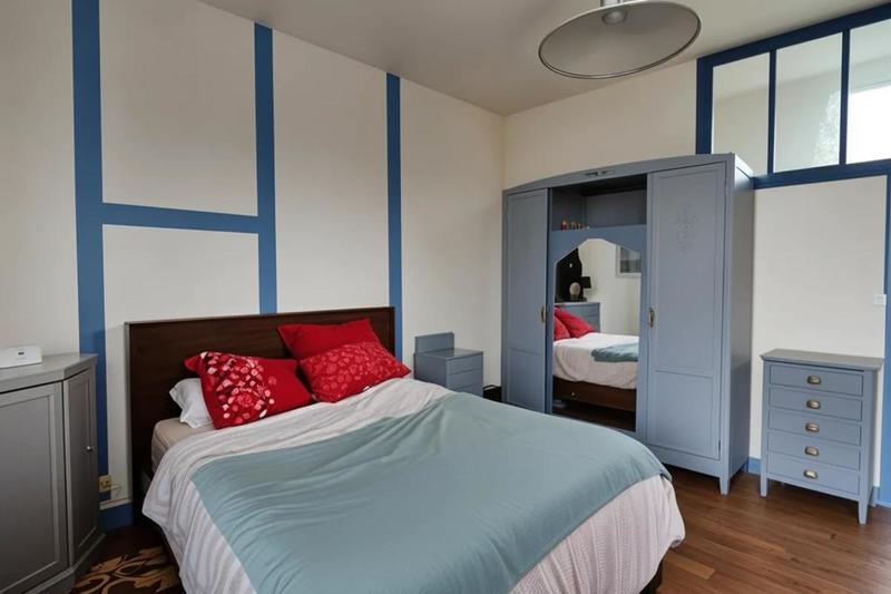 Maison - 200 m² - 8 pièces