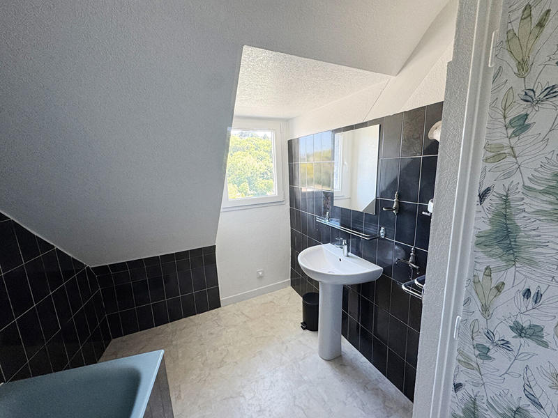 Maison - 158 m² - 6 pièces