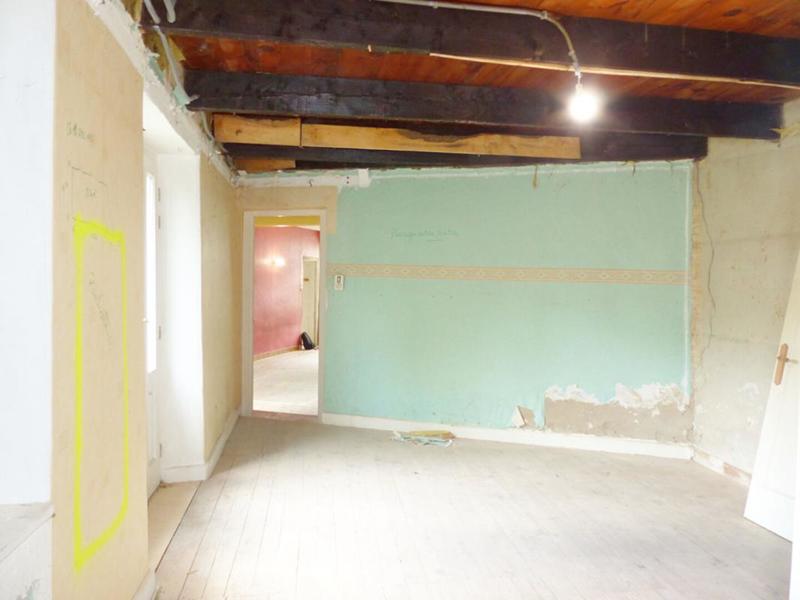 Maison - 225 m² - 11 pièces