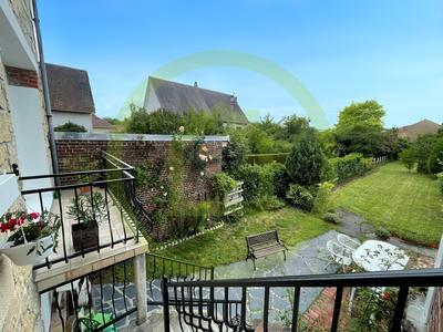 Maison - 127 m² - 6 pièces