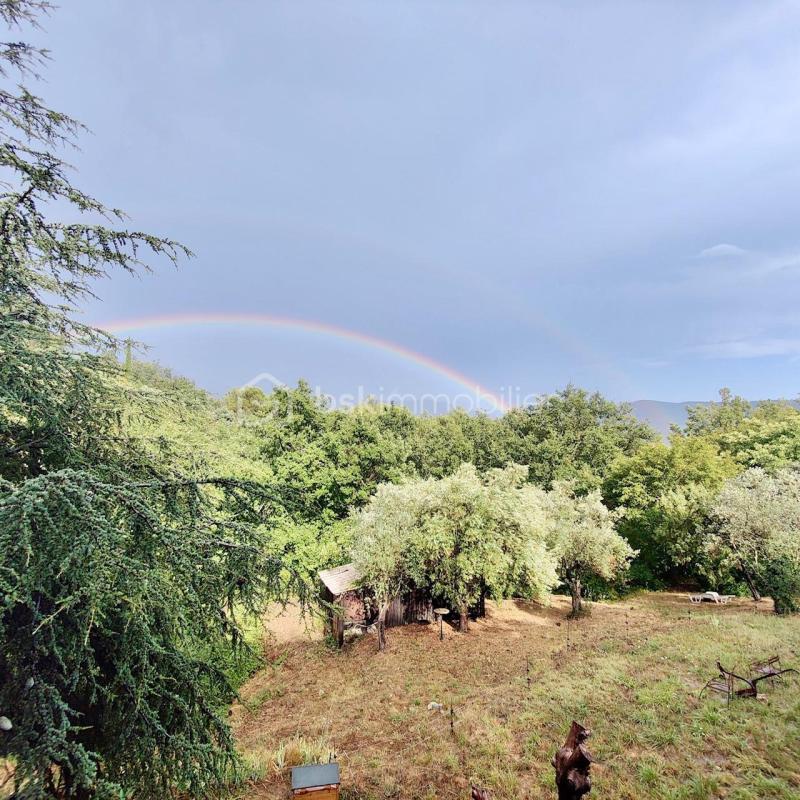 Appartement - 65 m² - 4 pièces