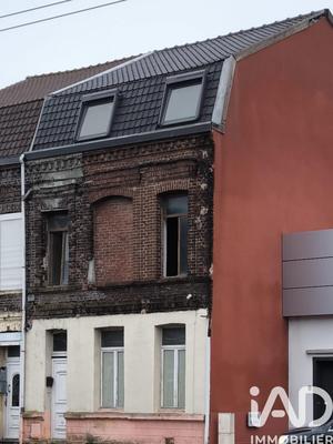 Maison - 180 m² - 7 pièces