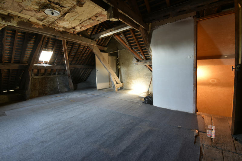 Maison de village - 120 m² - 7 pièces