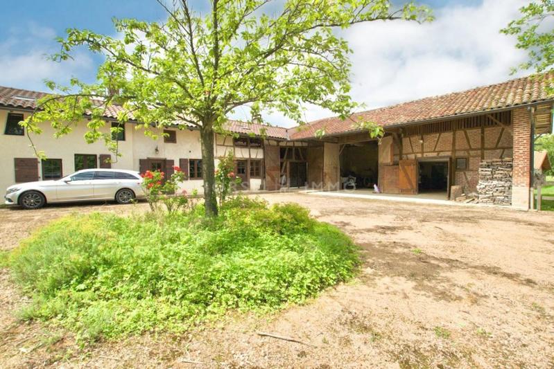 Ferme - 250 m² - 6 pièces